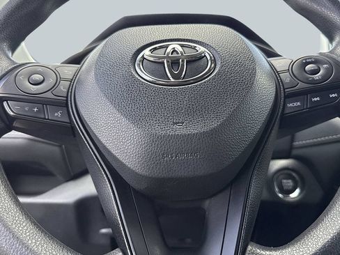 Used 2024 Toyota RAV4 XLE AWD/4WD image 14