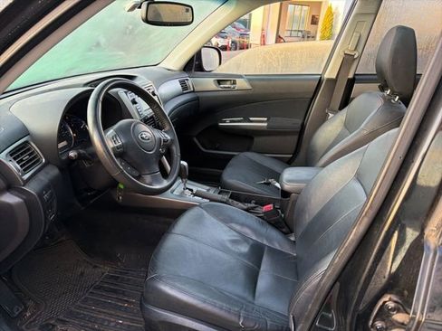 Used 2011 Subaru Forester 2.5X Limited image 4