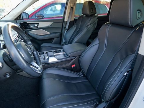 Used 2024 Acura MDX SH-AWD w/ Technology Package image 22