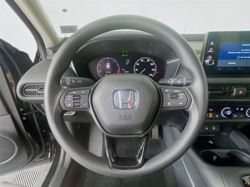New 2026 Honda HR-V LX image 9
