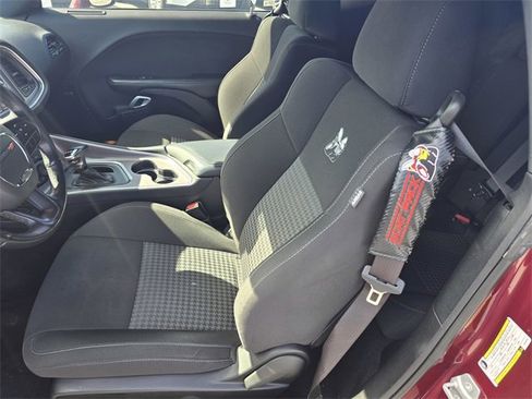 Used 2021 Dodge Challenger R/T Scat Pack w/ Scat Pack Stripe image 14