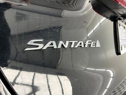 Used 2023 Hyundai Santa Fe SE image 8