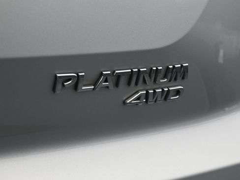 Used 2023 Nissan Pathfinder Platinum image 50