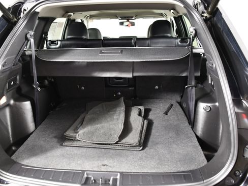 Used 2023 Mitsubishi Outlander SE AWD/4WD image 48