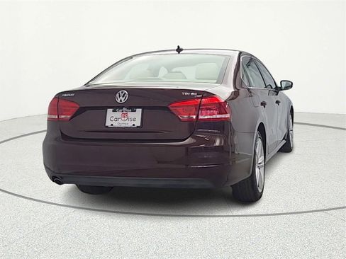 Used 2014 Volkswagen Passat TDI SE image 7
