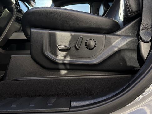 Used 2022 Ford F250 Lariat w/ Lariat Ultimate Package image 22