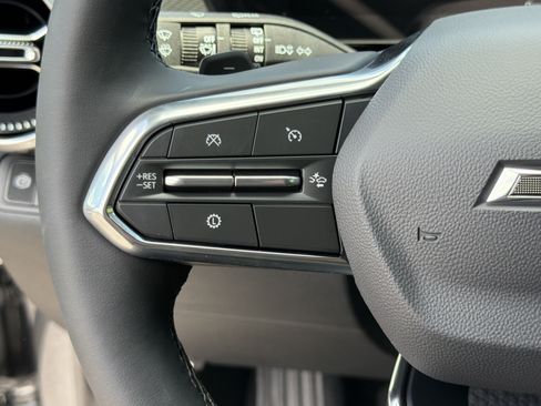 New 2027 Chevrolet Equinox LT w/ Convenience Package II FWD image 25