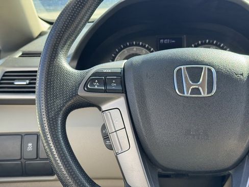 Used 2013 Honda Odyssey LX image 15