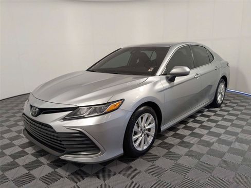 Used 2024 Toyota Camry LE FWD image 2