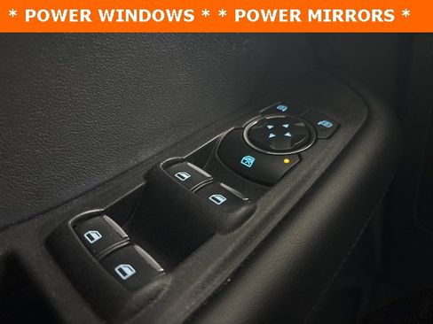 Used 2023 Ford Edge SEL w/ Convenience Package image 23