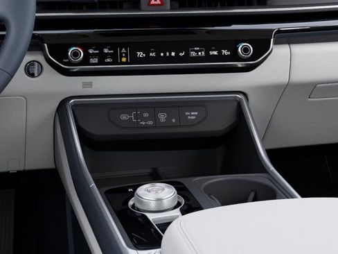 New 2026 Kia Carnival SX Prestige FWD image 23