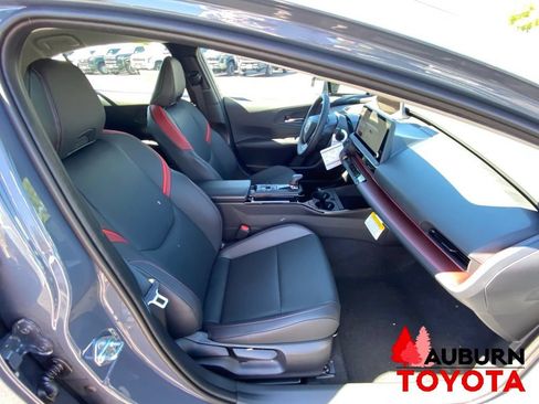 New 2027 Toyota Prius Plug-In Hybrid w/ Limited Premium Package FWD image 11