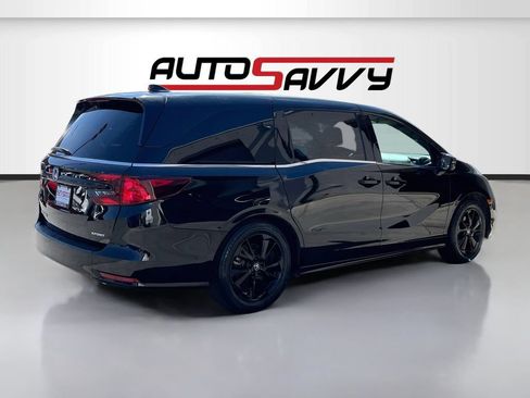 Used 2024 Honda Odyssey Sport image 7