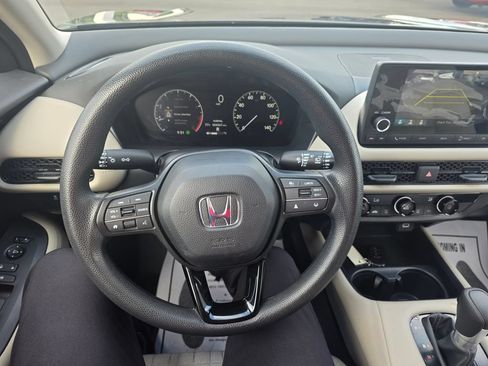 Certified 2024 Honda HR-V LX image 20