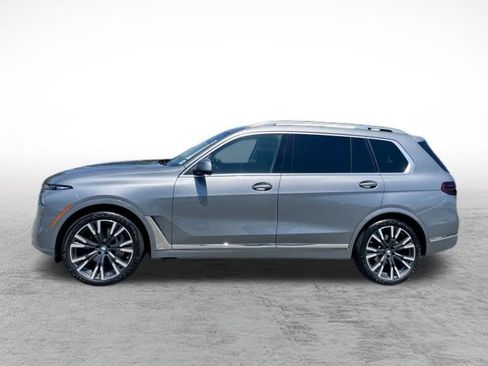 Used 2024 BMW X7 xDrive40i w/ Premium Package AWD/4WD image 8
