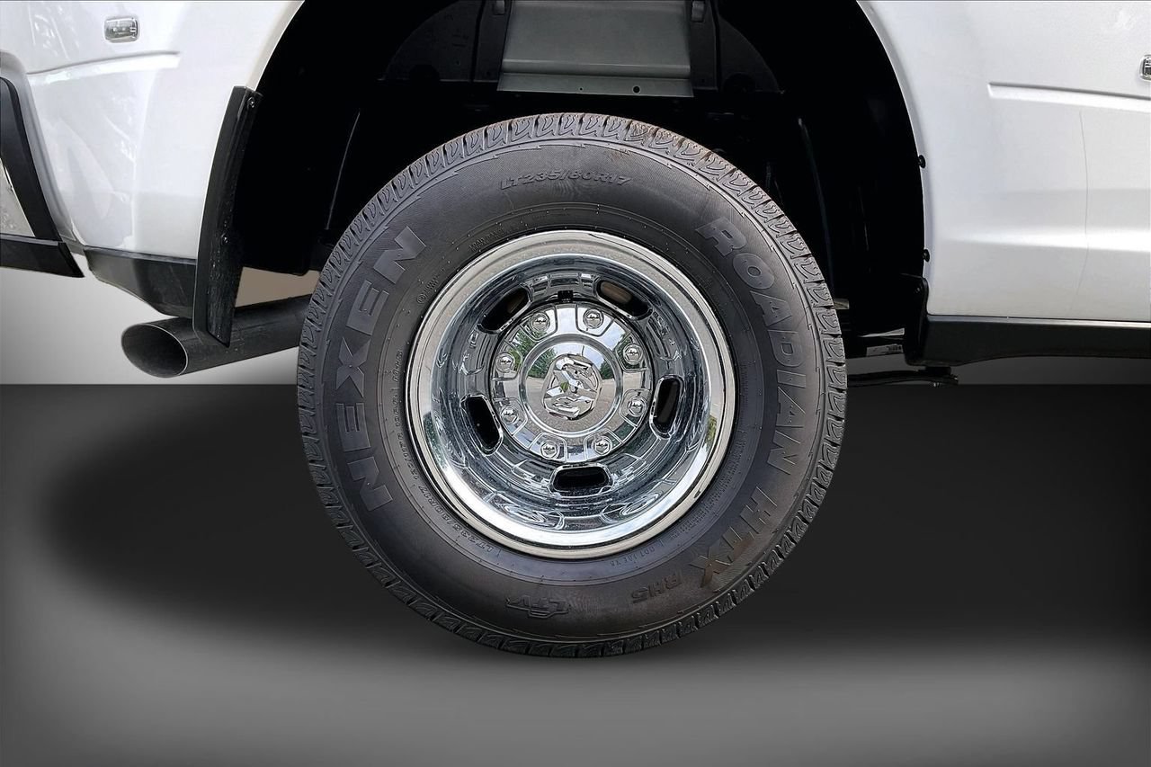 New 2026 RAM 3500 Tradesman AWD/4WD image 31