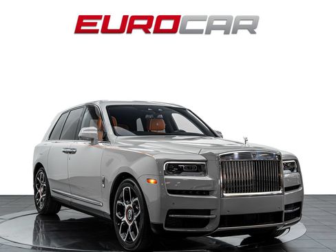 Used 2023 Rolls-Royce Cullinan AWD/4WD image 9