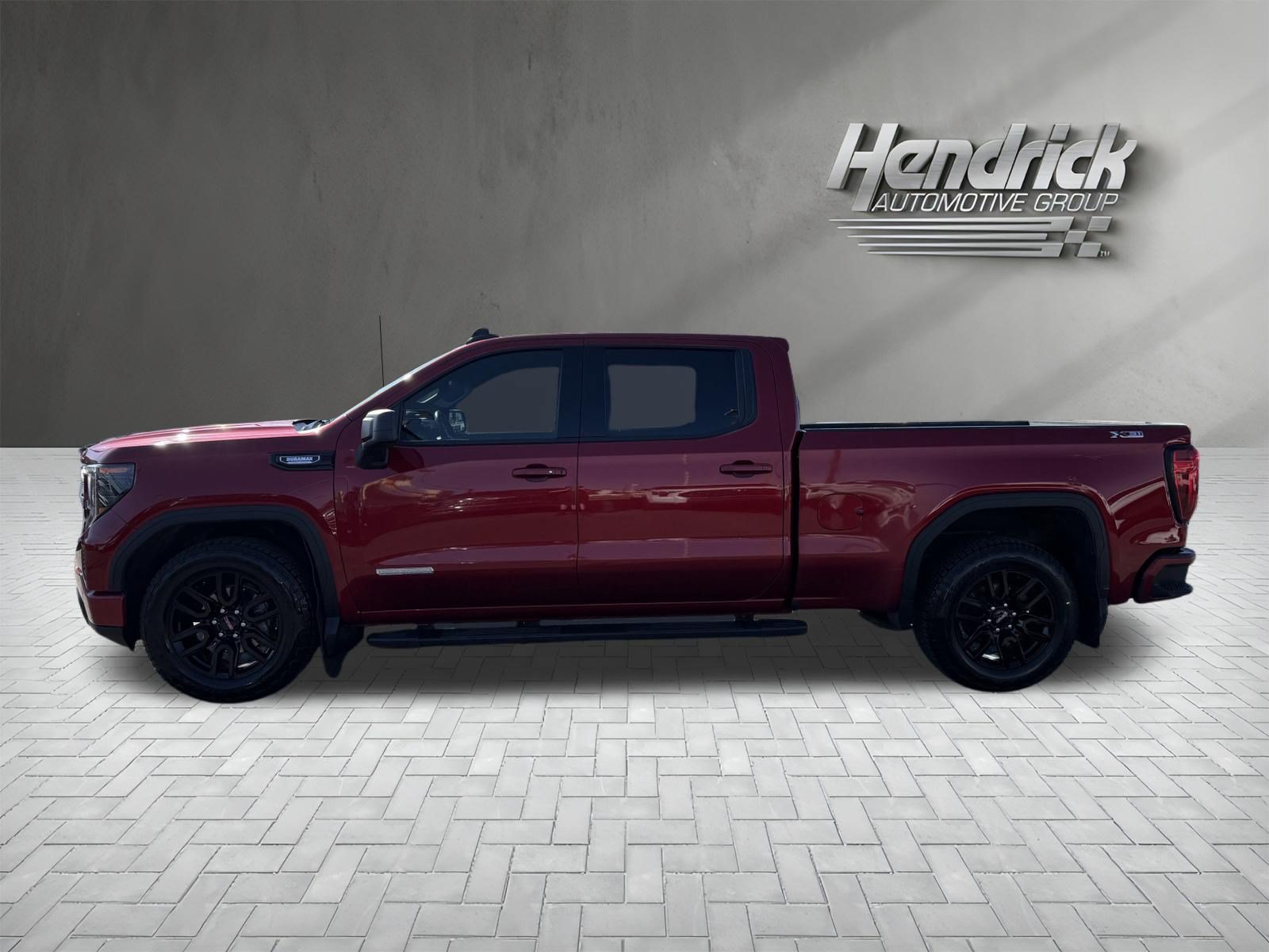 Used 2024 GMC Sierra 1500 Elevation w/ X31 Off-Road Package AWD/4WD image 7