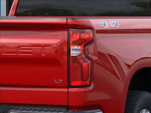 New 2026 Chevrolet Silverado 1500 LT image 11