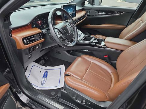 Used 2023 Lincoln Nautilus Reserve w/ Equipment Group 201A image 7