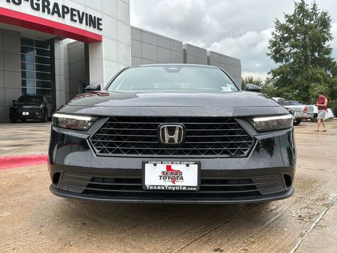 Used 2024 Honda Accord Sport image 3