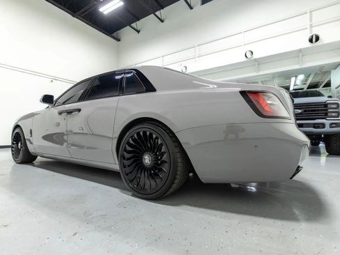 Used 2021 Rolls-Royce Ghost AWD/4WD image 30