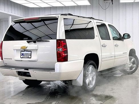 Used 2013 Chevrolet Suburban LTZ image 12