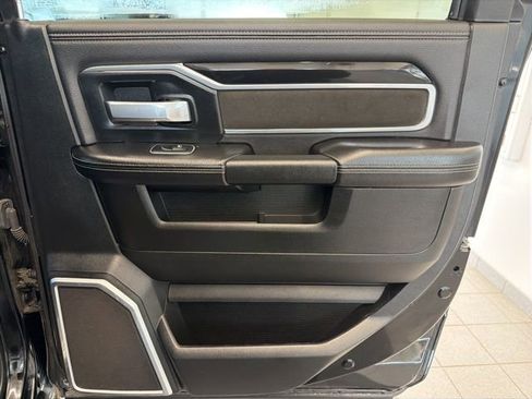 Used 2019 RAM 2500 Laramie image 10