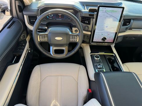New 2024 Ford Expedition Max Platinum image 12