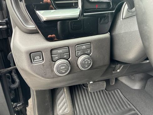 Used 2026 Chevrolet Silverado 1500 RST AWD/4WD image 13