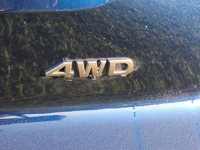 Used 2026 Nissan Pathfinder SV AWD/4WD image 9