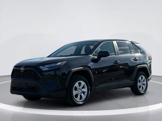 Used 2025 Toyota RAV4 LE AWD/4WD video 2