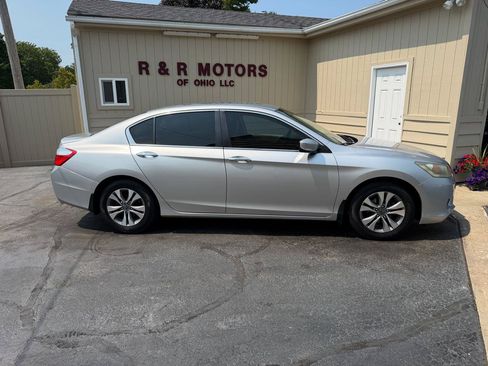 Used 2015 Honda Accord LX image 2