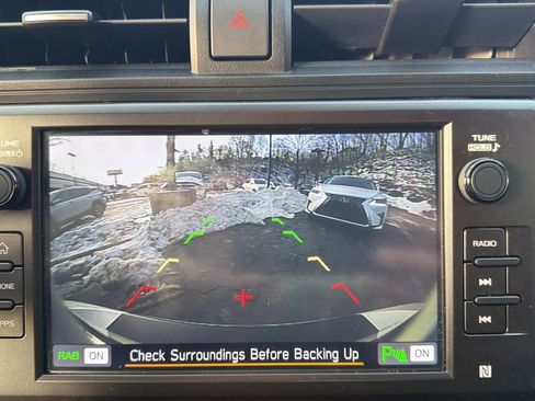 Used 2024 Toyota GR86 Premium image 25