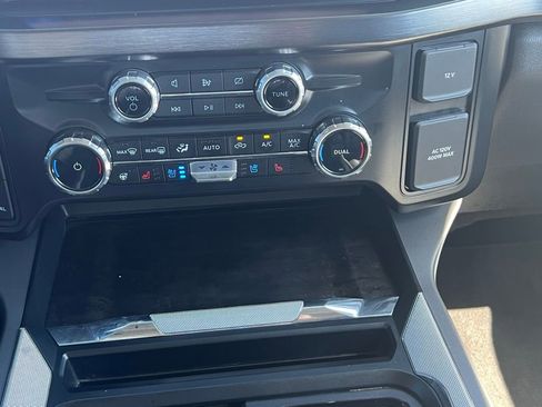 Used 2024 Ford F250 Lariat AWD/4WD image 31