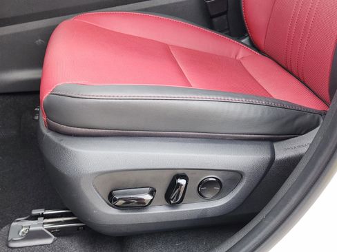 Used 2025 Lexus NX 250 FWD w/ Accessory Package (2T) image 21