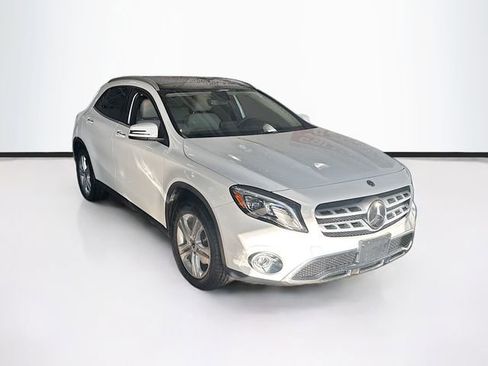 Used 2020 Mercedes-Benz GLA 250 GLA 250 image 3