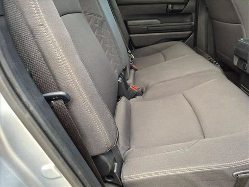 Used 2025 Toyota Tacoma SR5 AWD/4WD image 16