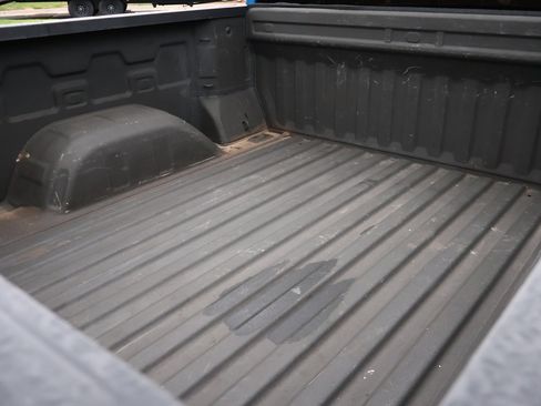 Used 2022 Chevrolet Silverado 1500 Custom image 22