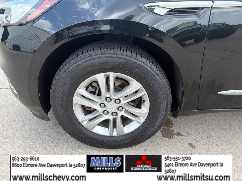 Used 2019 Buick Enclave Essence AWD/4WD image 9