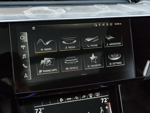 Used 2022 Audi e-tron Chronos w/ Chronos Package image 36