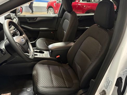 New 2026 Ford Escape Active AWD/4WD image 12