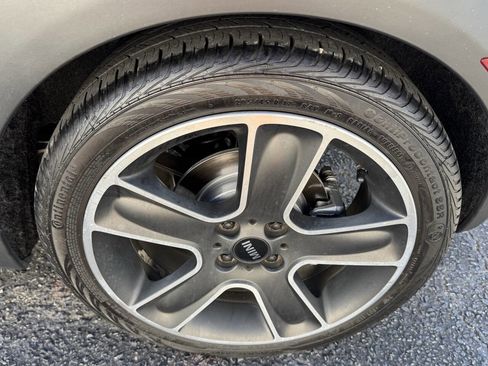 Used 2015 MINI Cooper S image 20