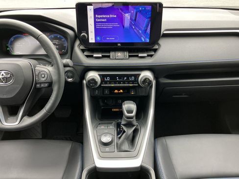 Used 2024 Toyota RAV4 XSE image 19