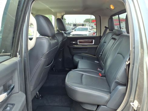 Used 2012 RAM 2500 Laramie AWD/4WD image 11