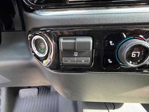 Used 2026 Chevrolet Silverado 1500 LT AWD/4WD image 20