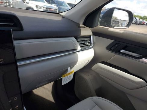 New 2026 GMC Terrain Denali AWD/4WD image 25