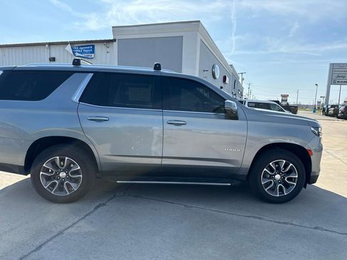 Used 2023 Chevrolet Tahoe LT w/ Luxury Package image 5