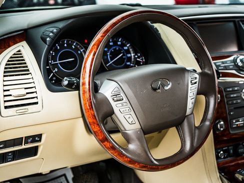 Used 2017 INFINITI QX80 4WD w/ Deluxe Technology Package image 25