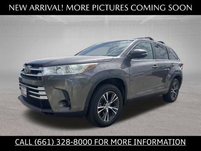 Used 2019 Toyota Highlander LE